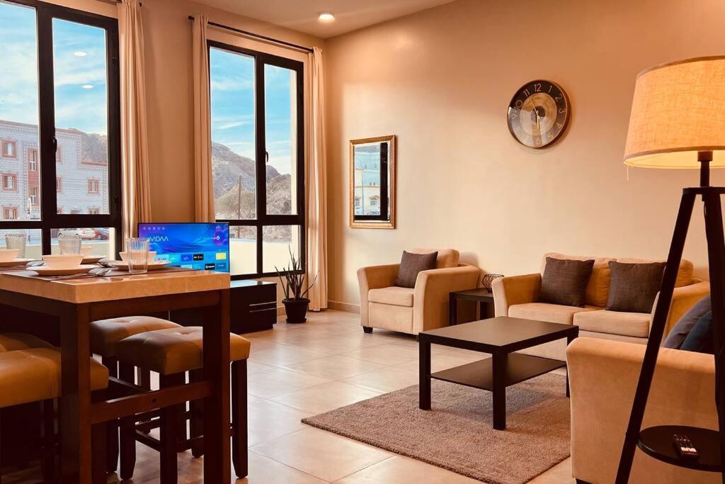 One Guest Place 2Bhk Apartments Near The Beach Muscat Exterior photo