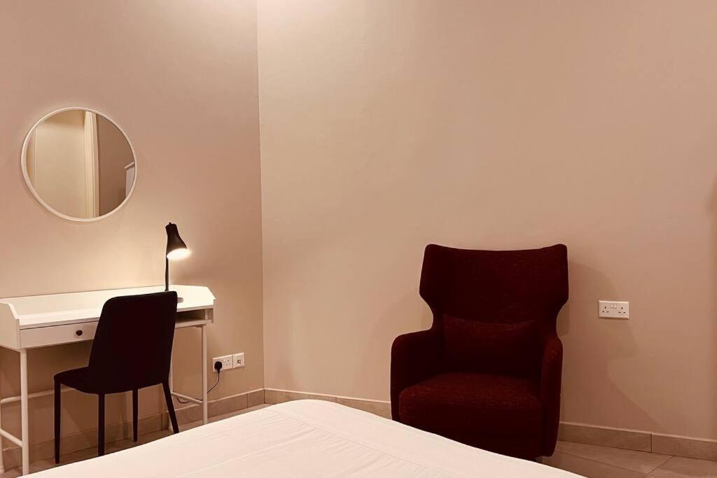 One Guest Place 2Bhk Apartments Near The Beach Muscat Exterior photo