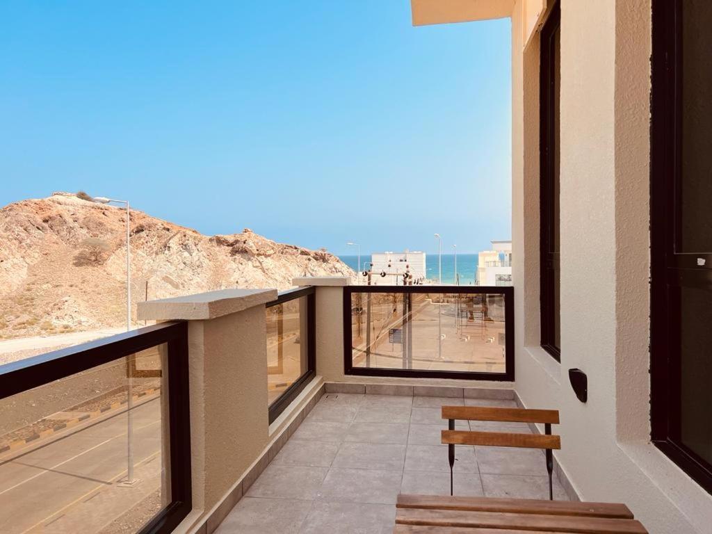 One Guest Place 2Bhk Apartments Near The Beach Muscat Exterior photo