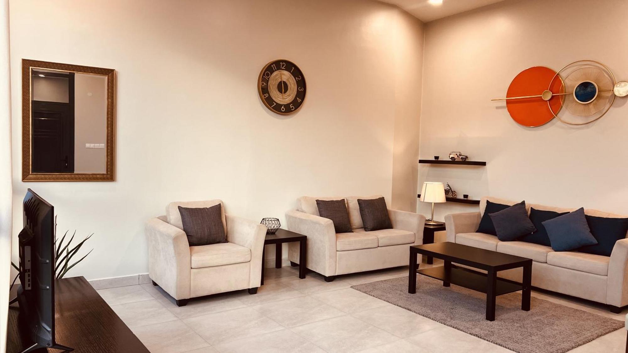 One Guest Place 2Bhk Apartments Near The Beach Muscat Exterior photo
