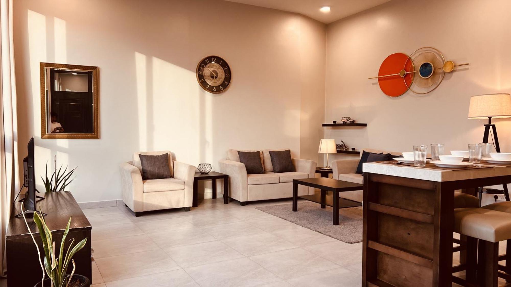 One Guest Place 2Bhk Apartments Near The Beach Muscat Exterior photo